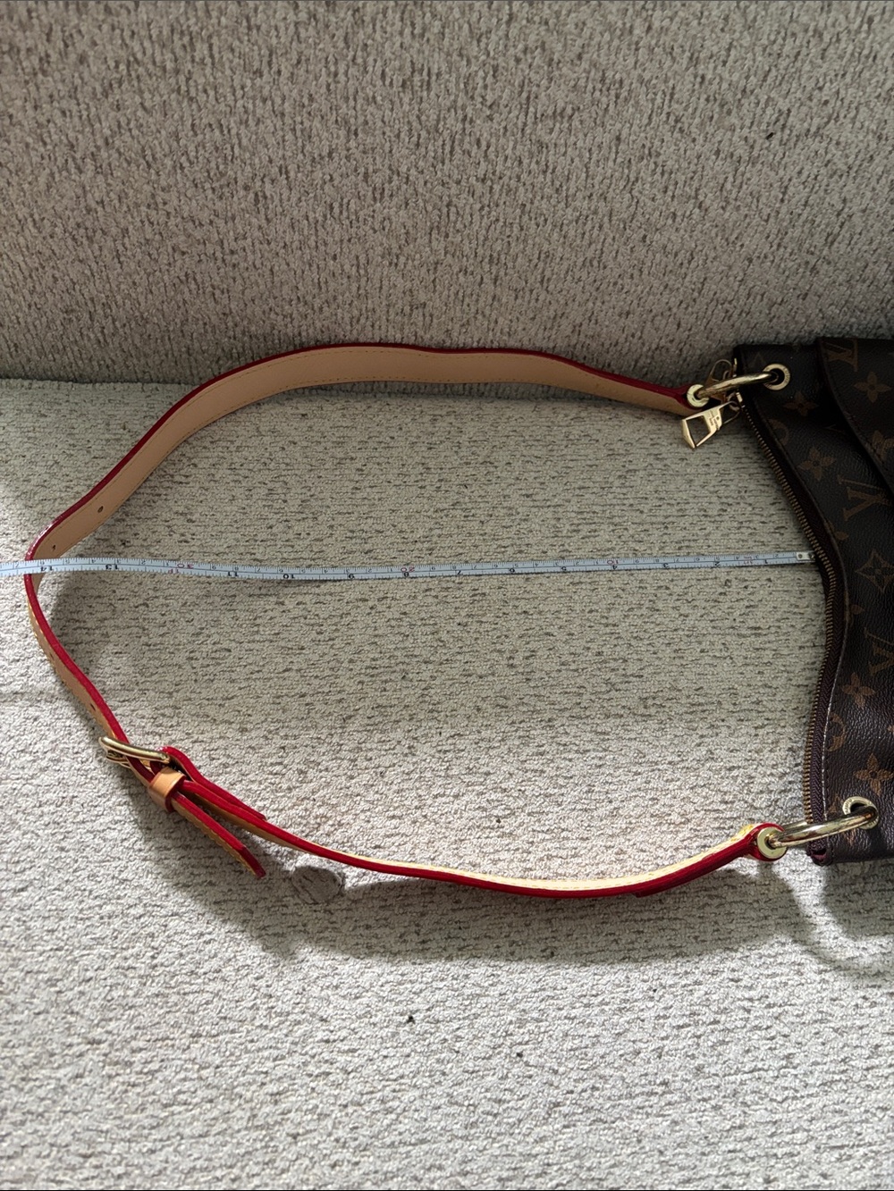 *FASHION* Brown Monogram Shoulder Bag with Tan Leather Trim - Picture 7 of 17